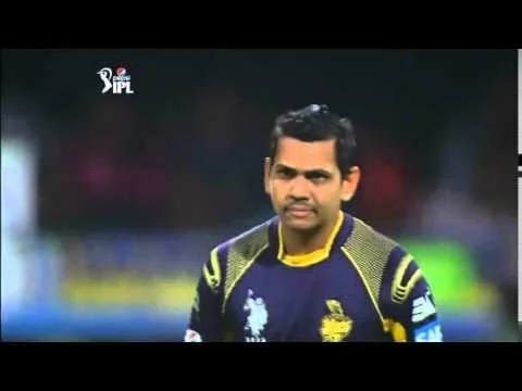 George Bailey bowled by Sunil Narine, wicket by Narine