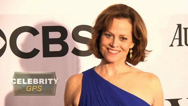 Sigourney Weaver will be back in Avatar sequels – Hollywood.TV